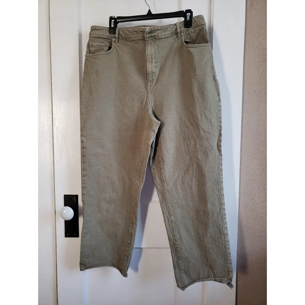Loft The Straight Crop Jeans‎ Women SZ 12  High Rise Curvy Fit Leg Green Raw Hem